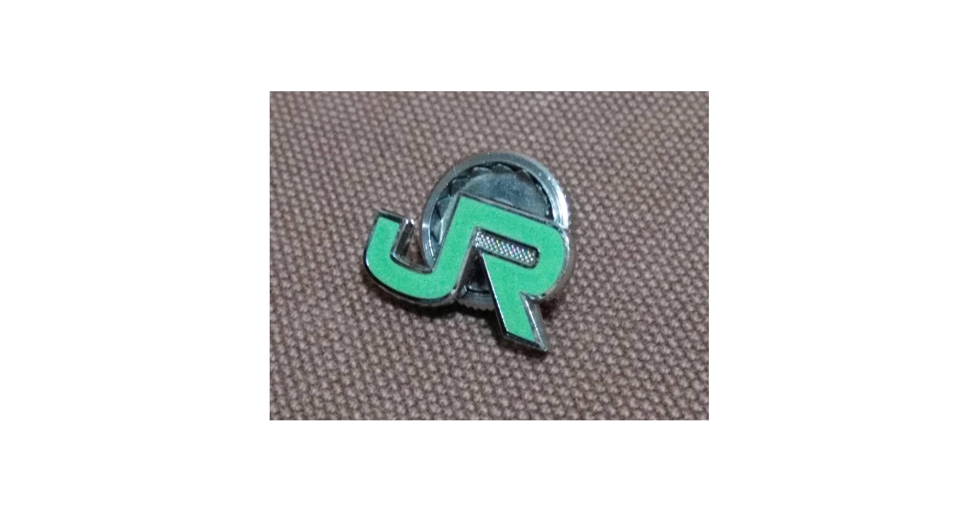 Amazon.co.jp: JR北海道 北海道旅客鉄道株式会社 襟章 徽章 社章 ネジ